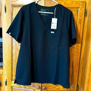 Figs Catarina One Pocket XL Top